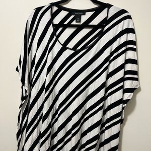WHITE HOUSE BLACK MARKET Black and White Striped Poncho Like Top Size Me…